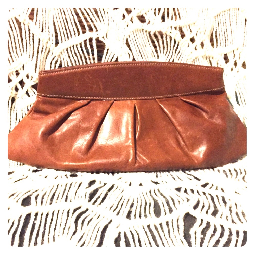 FOSSIL Leather Clutch